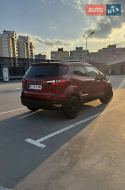 Внедорожник / Кроссовер Ford EcoSport 2018 в 