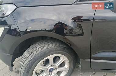 Позашляховик / Кросовер Ford EcoSport 2018 в 