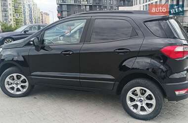 Позашляховик / Кросовер Ford EcoSport 2018 в 
