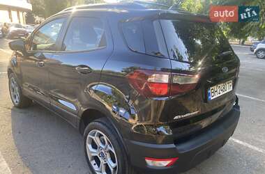 Позашляховик / Кросовер Ford EcoSport 2017 в 