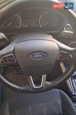 Внедорожник / Кроссовер Ford EcoSport 2018 в 