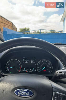 Позашляховик / Кросовер Ford EcoSport 2019 в 