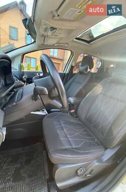 Позашляховик / Кросовер Ford EcoSport 2019 в 