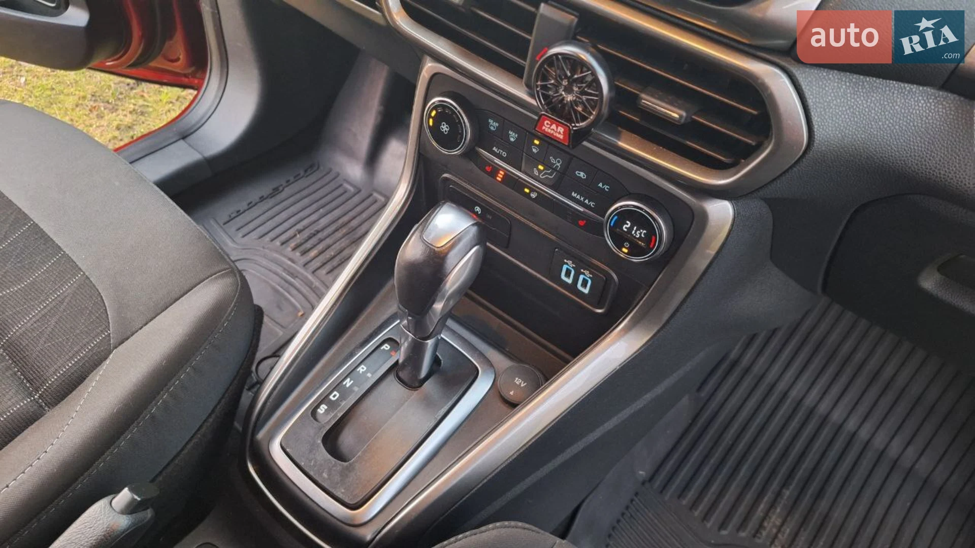 2018 Ford EcoSport - мініатюра 16