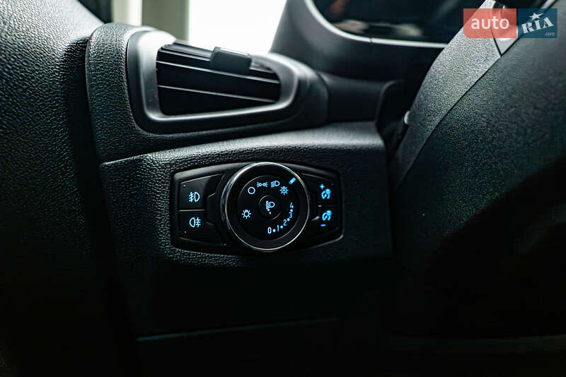 Позашляховик / Кросовер Ford EcoSport 2020 в Києві