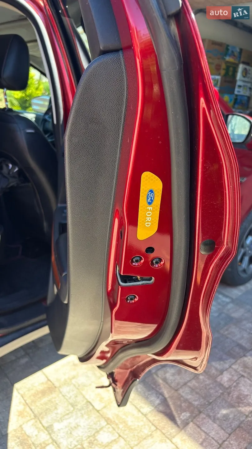 2018 Ford EcoSport - мініатюра 38