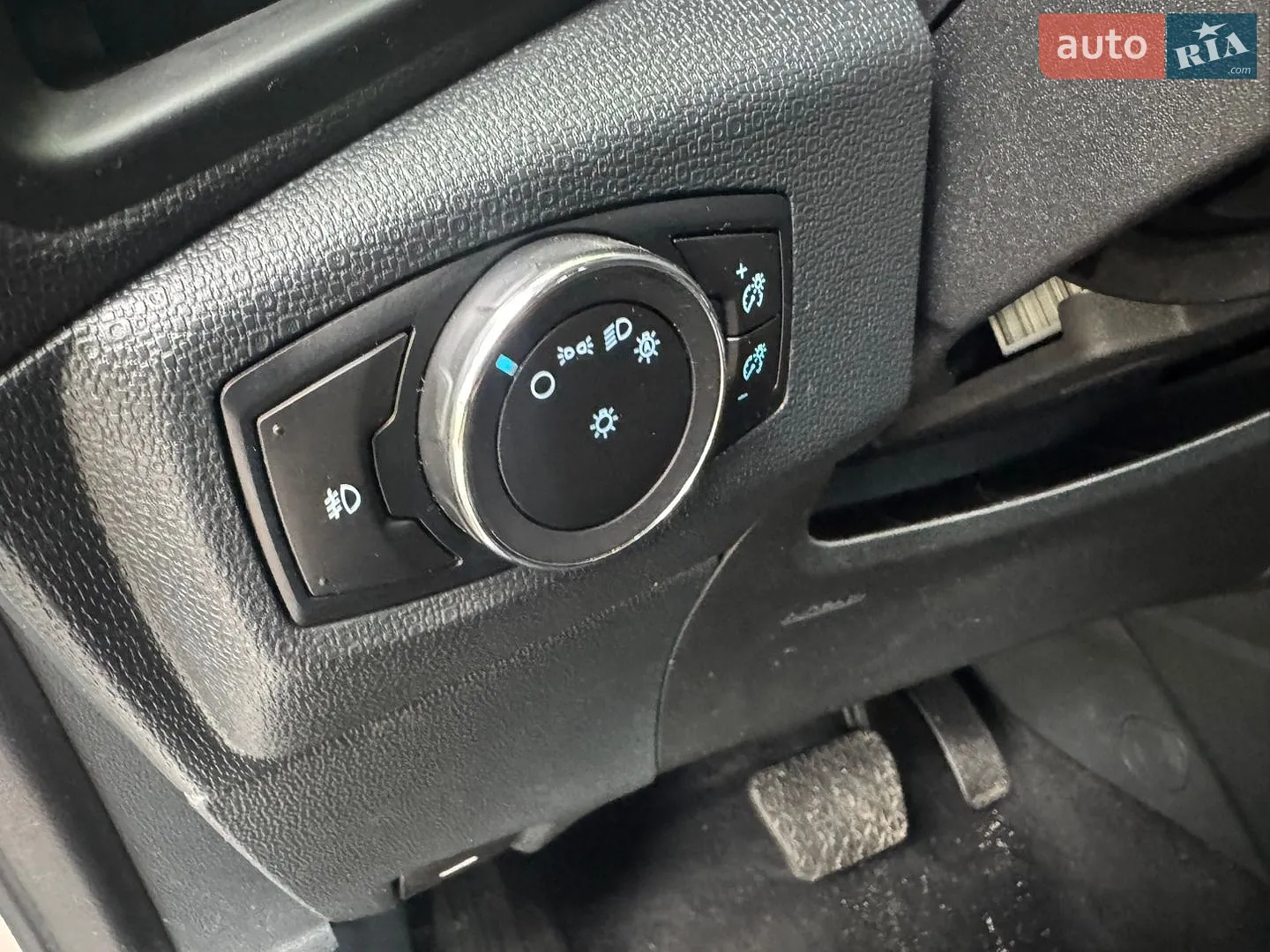 2018 Ford EcoSport - мініатюра 19