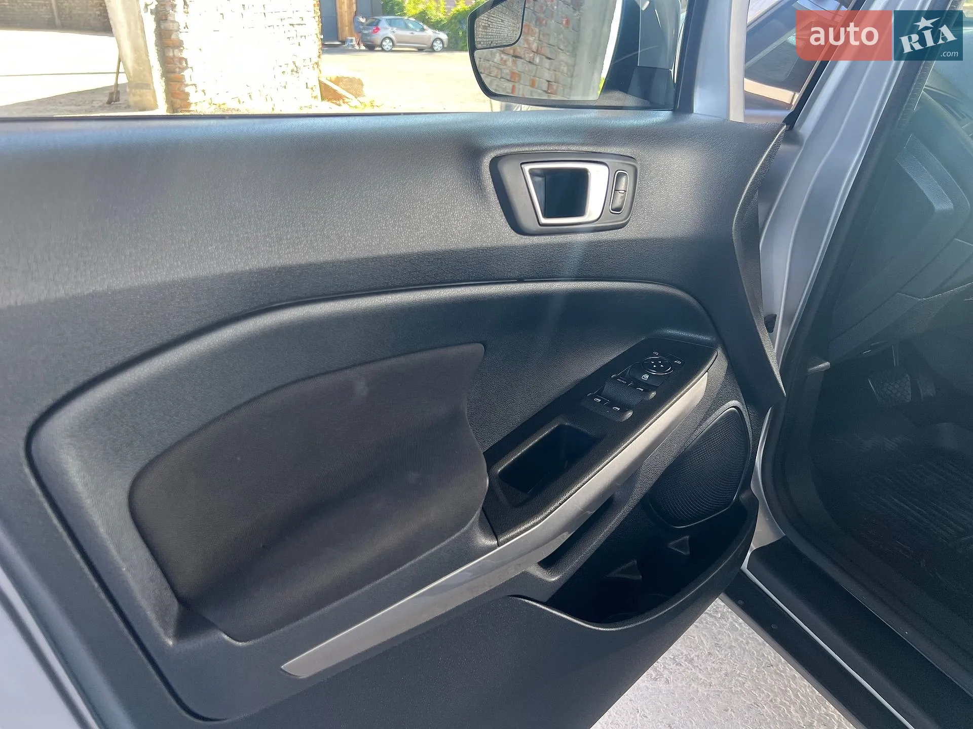 2017 Ford EcoSport - мініатюра 26