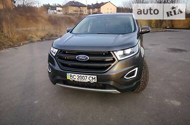 Позашляховик / Кросовер Ford Edge 2015 в 