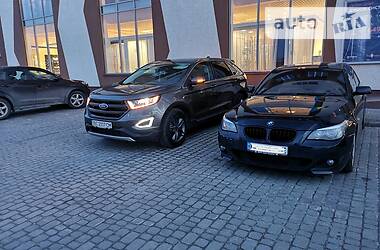 Позашляховик / Кросовер Ford Edge 2015 в 
