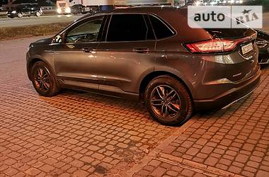 Позашляховик / Кросовер Ford Edge 2015 в 