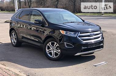Позашляховик / Кросовер Ford Edge 2016 в 