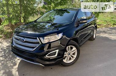Позашляховик / Кросовер Ford Edge 2019 в 