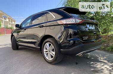 Позашляховик / Кросовер Ford Edge 2019 в 