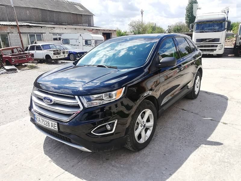 Позашляховик / Кросовер Ford Edge 2016 в 