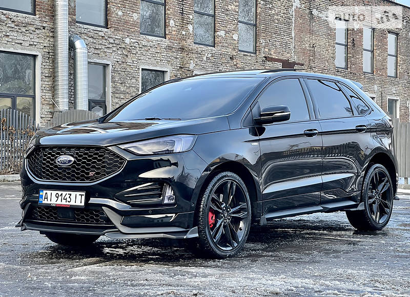 Внедорожник / Кроссовер Ford Edge 2019 в 