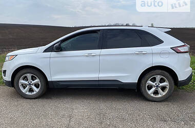 Внедорожник / Кроссовер Ford Edge 2015 в 