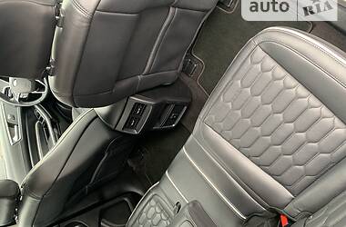 Внедорожник / Кроссовер Ford Edge 2018 в 