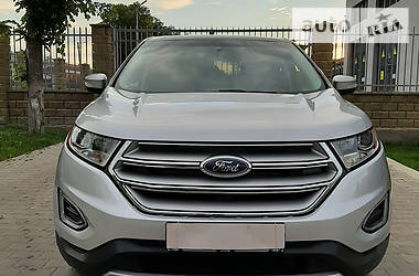 Внедорожник / Кроссовер Ford Edge 2016 в 
