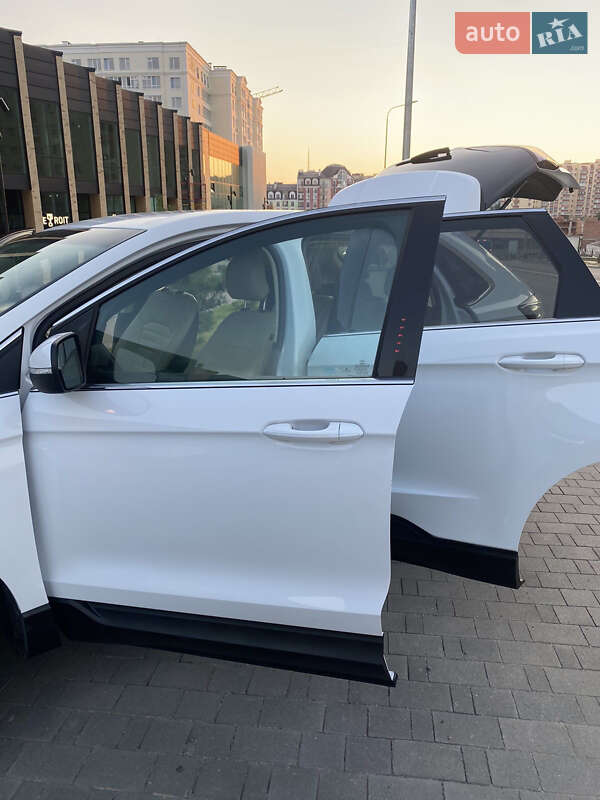 Внедорожник / Кроссовер Ford Edge 2015 в Хмельницком
