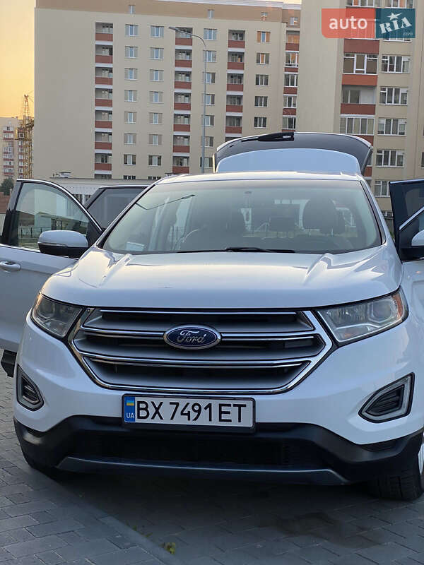 Внедорожник / Кроссовер Ford Edge 2015 в Хмельницком