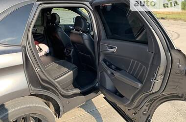 Внедорожник / Кроссовер Ford Edge 2019 в 