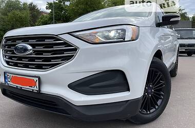 Внедорожник / Кроссовер Ford Edge 2018 в 