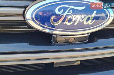 Позашляховик / Кросовер Ford Edge 2015 в Одесі