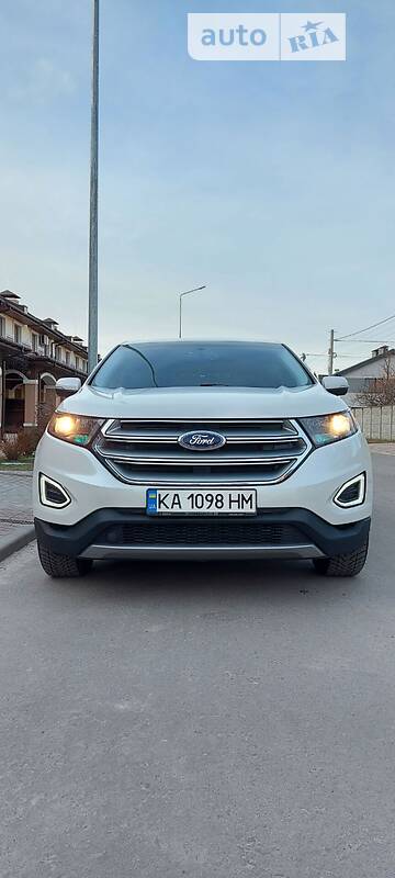 Позашляховик / Кросовер Ford Edge 2015 в Броварах