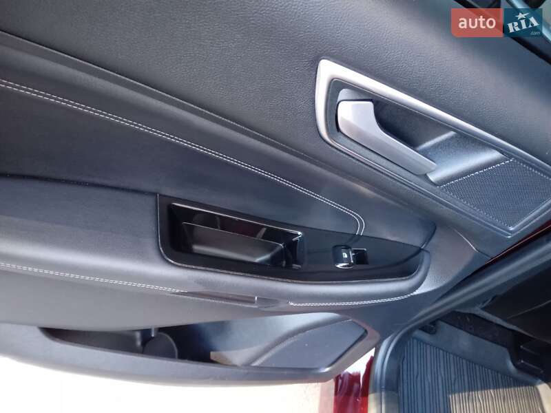 Внедорожник / Кроссовер Ford Edge 2018 в Киеве