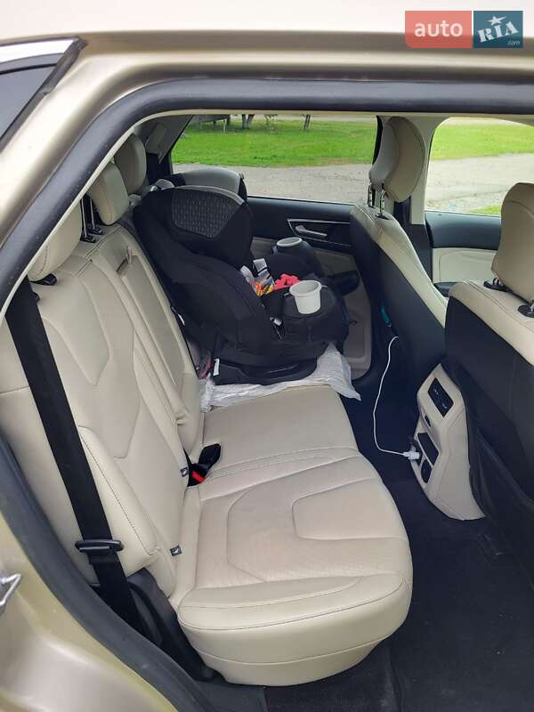 Внедорожник / Кроссовер Ford Edge 2017 в Харькове