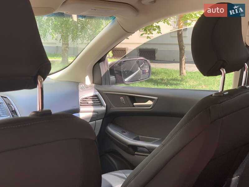 Внедорожник / Кроссовер Ford Edge 2015 в Полтаве