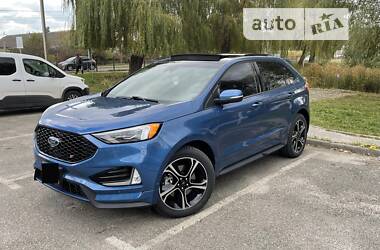 Внедорожник / Кроссовер Ford Edge 2019 в 