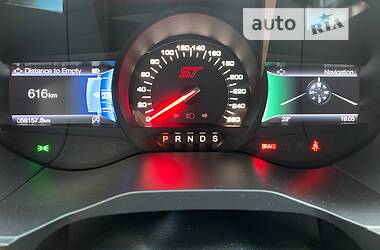 Внедорожник / Кроссовер Ford Edge 2019 в 