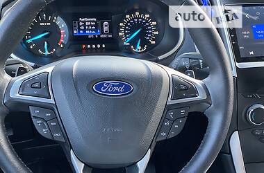 Позашляховик / Кросовер Ford Edge 2016 в Львові