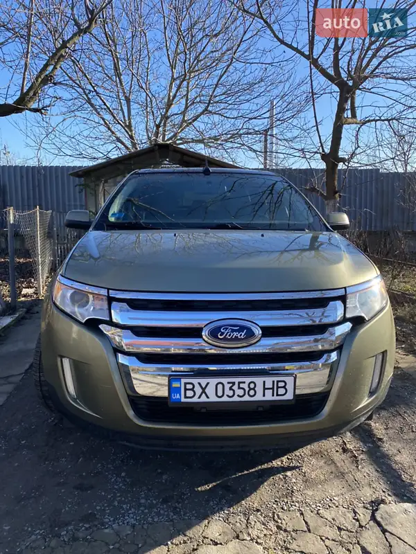 Внедорожник / Кроссовер Ford Edge 2011 в 
