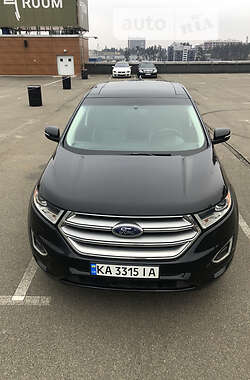 Внедорожник / Кроссовер Ford Edge 2016 в 