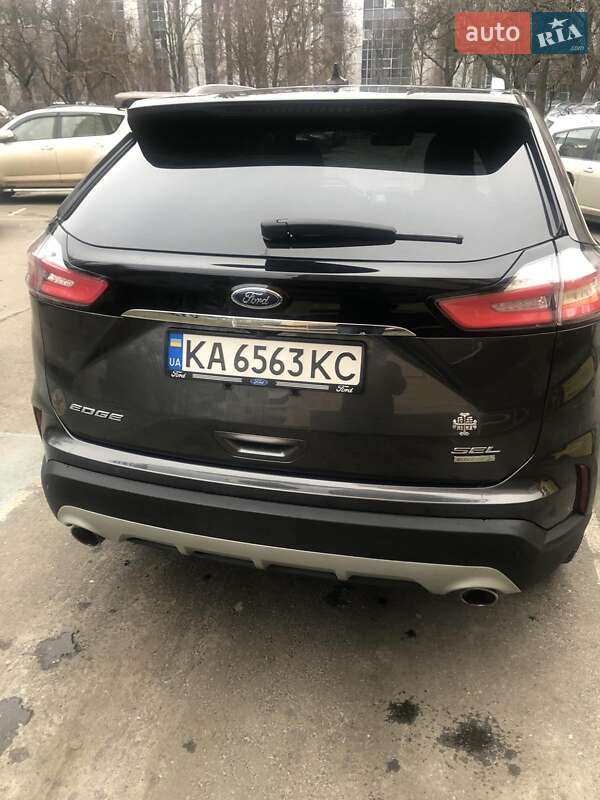 Внедорожник / Кроссовер Ford Edge 2018 в Киеве