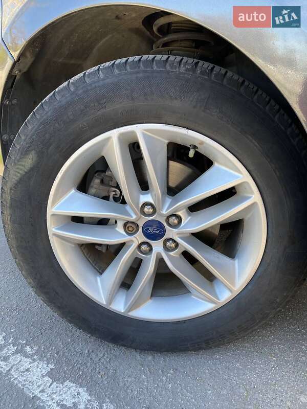 Внедорожник / Кроссовер Ford Edge 2017 в Днепре