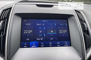 Позашляховик / Кросовер Ford Edge 2020 в 
