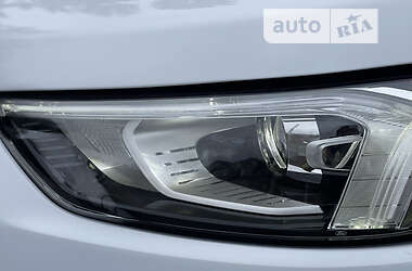 Позашляховик / Кросовер Ford Edge 2020 в 