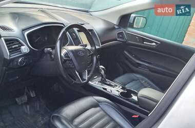Внедорожник / Кроссовер Ford Edge 2015 в 
