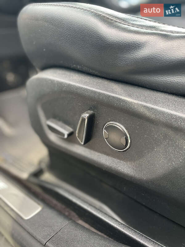 Внедорожник / Кроссовер Ford Edge 2016 в Мостиске