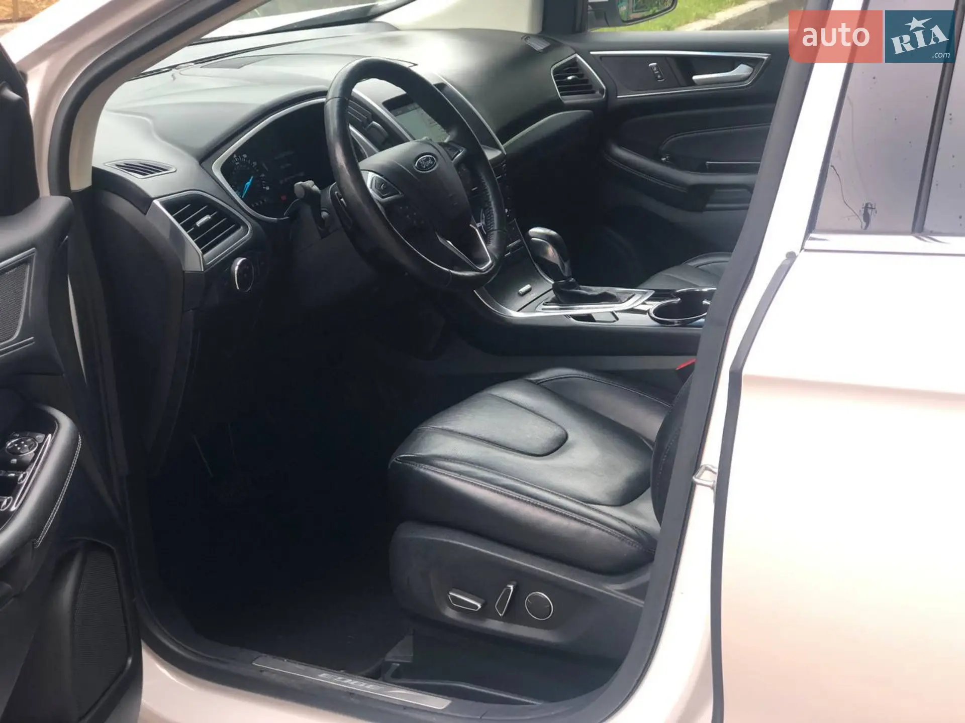 2017 Ford Edge - мініатюра 32