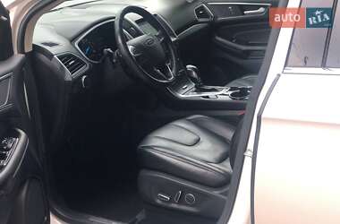 Внедорожник / Кроссовер Ford Edge 2017 в 
