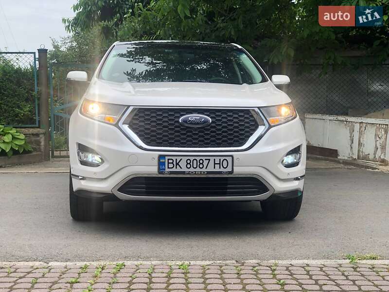 Внедорожник / Кроссовер Ford Edge 2017 в Ровно