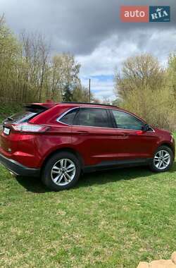 Внедорожник / Кроссовер Ford Edge 2016 в 