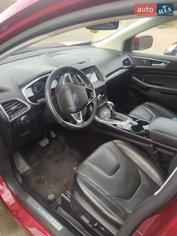 Внедорожник / Кроссовер Ford Edge 2017 в Мене
