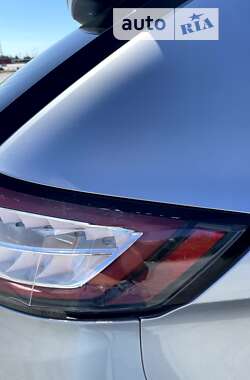 Внедорожник / Кроссовер Ford Edge 2016 в 