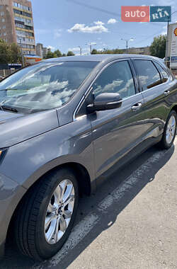 Внедорожник / Кроссовер Ford Edge 2021 в 